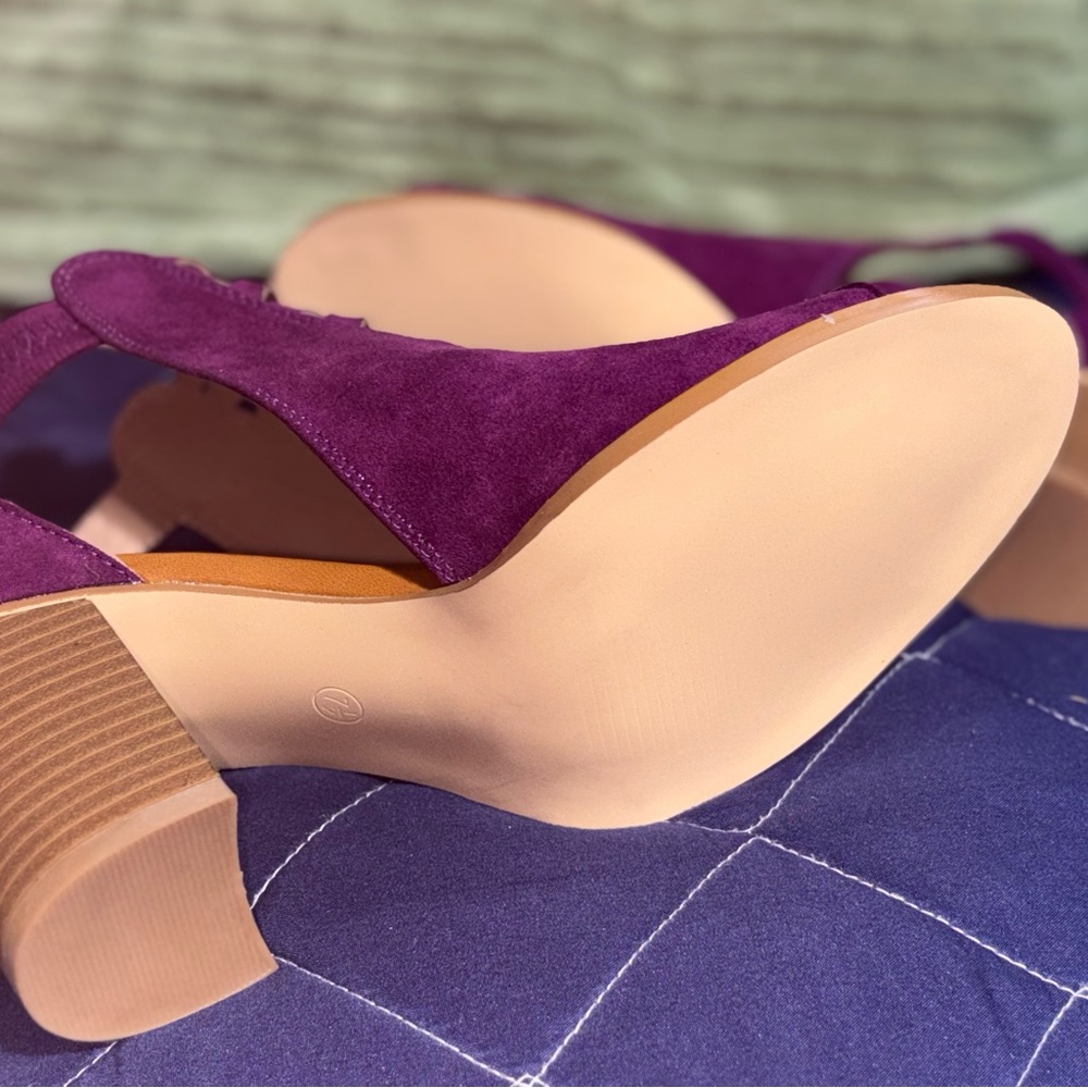 Women's Purple Heeled Sandals - Picture 5 of 6